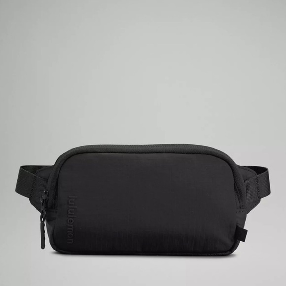 lululemon athletica Handbags - Lululemon mini beltbag